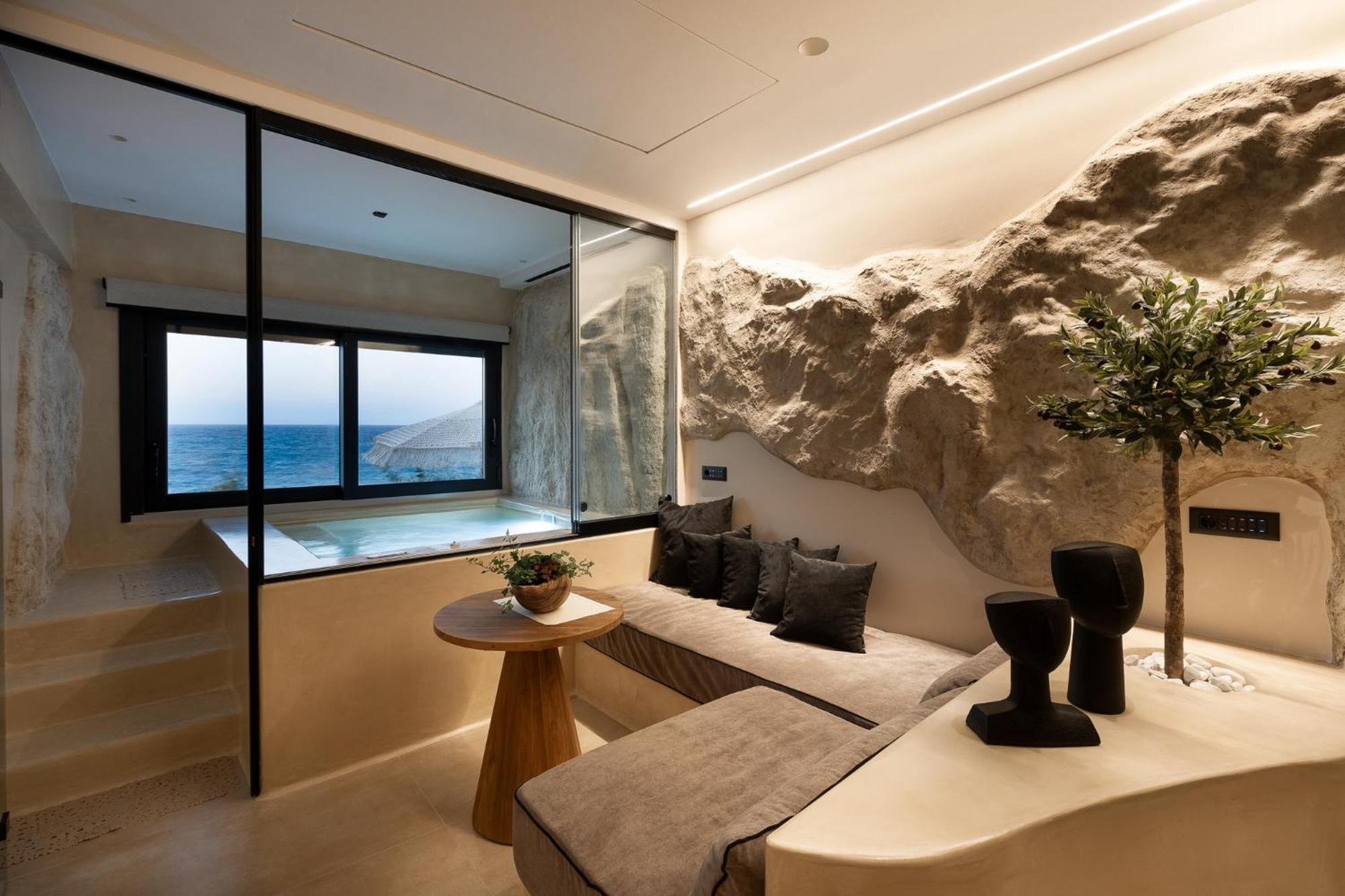Portara Seaside Luxury Suites Naxos City Εξωτερικό φωτογραφία