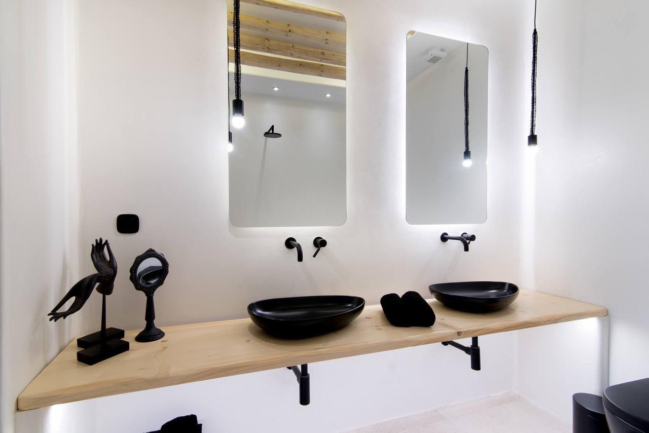 Portara Seaside Luxury Suites Naxos City Εξωτερικό φωτογραφία