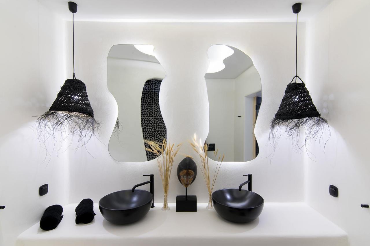 Portara Seaside Luxury Suites Naxos City Εξωτερικό φωτογραφία